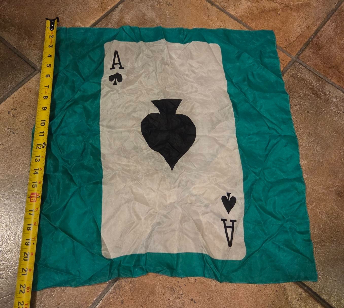 Ace of Spades Silk Green Magic Mentalism Tricks