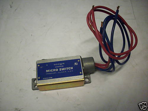 MICRO SWITCH 1LN1-1-LH SWITCH 10A 125/250VAC 1/2 HP NEW CONDITION NO BOX