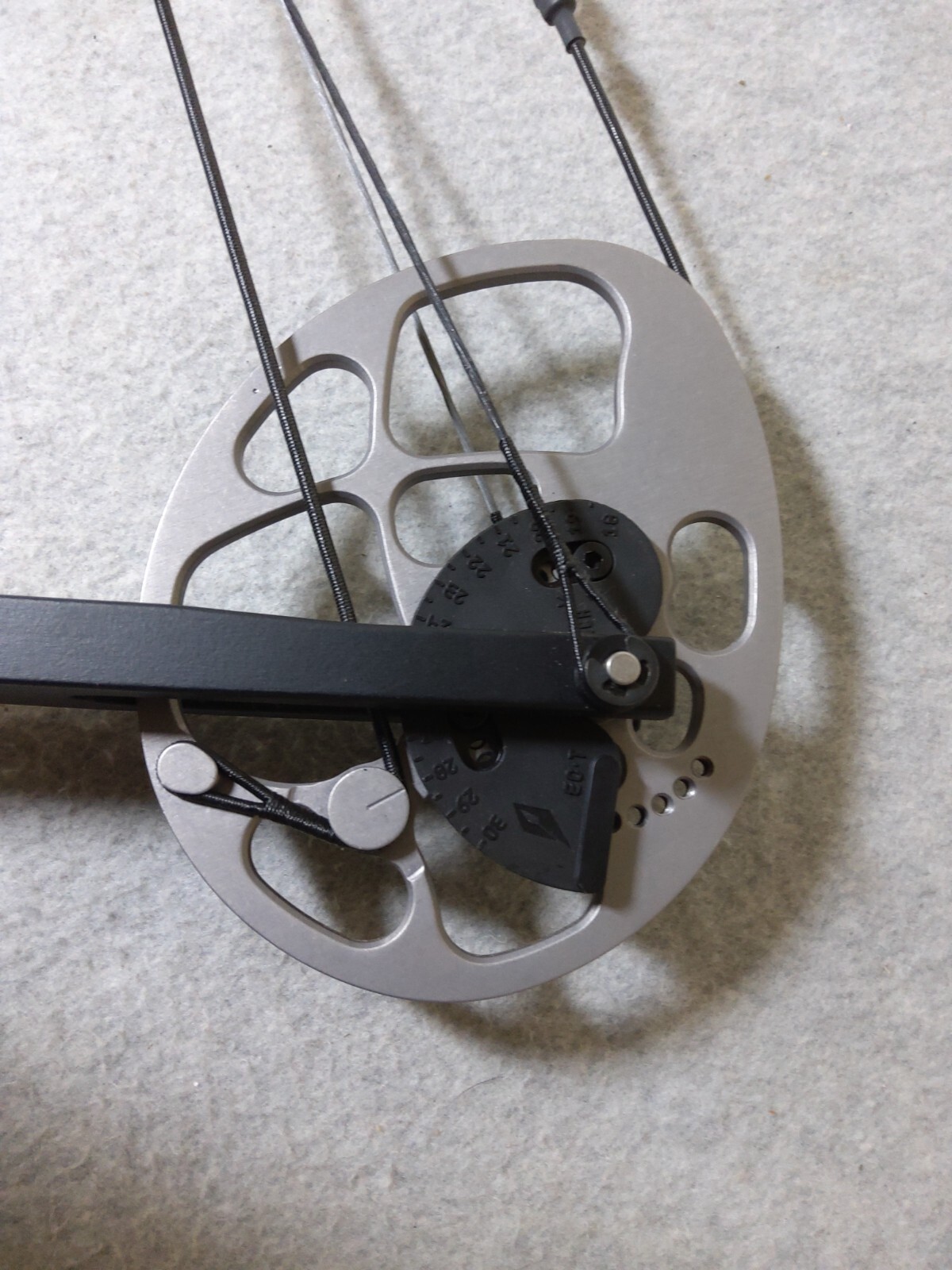Diamond Archery by Bowtech Prism Lefthanded Compund Bow