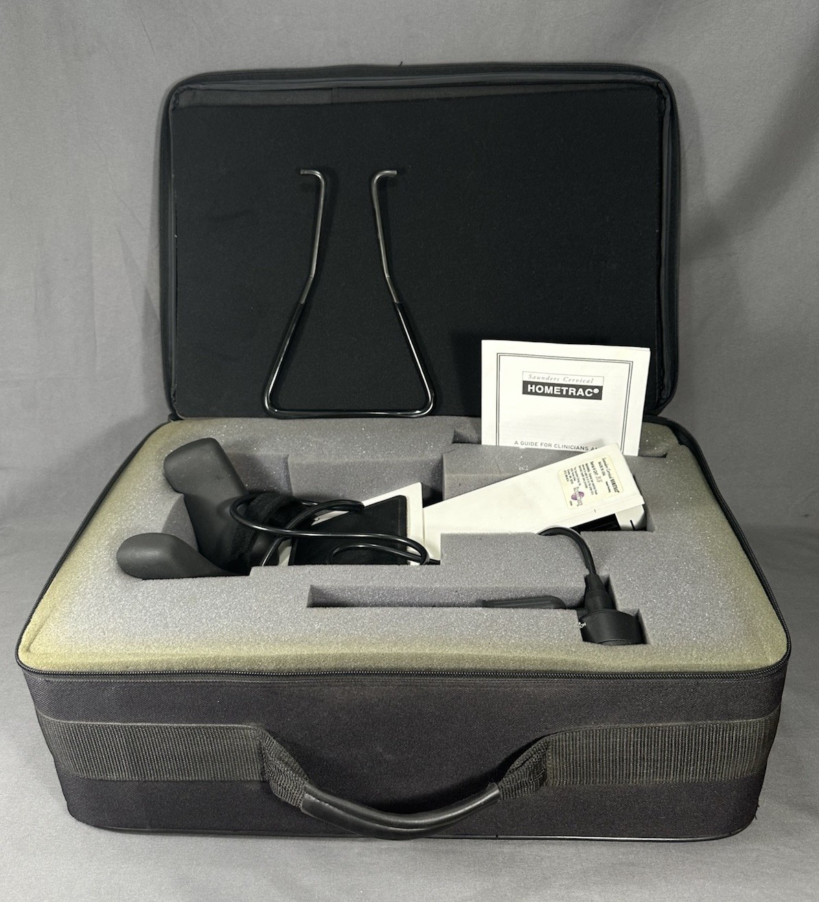 Saunder’s Hometrac Cervical Traction Device w/ Case, & Manual Used Tested