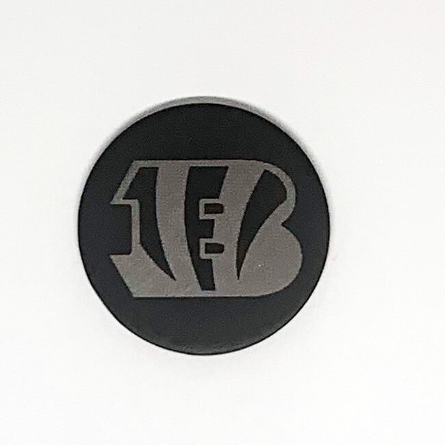 Cincinnati Bengals Ball Marker + Switchblade Divot Tool Novelty NFL Gift Laser