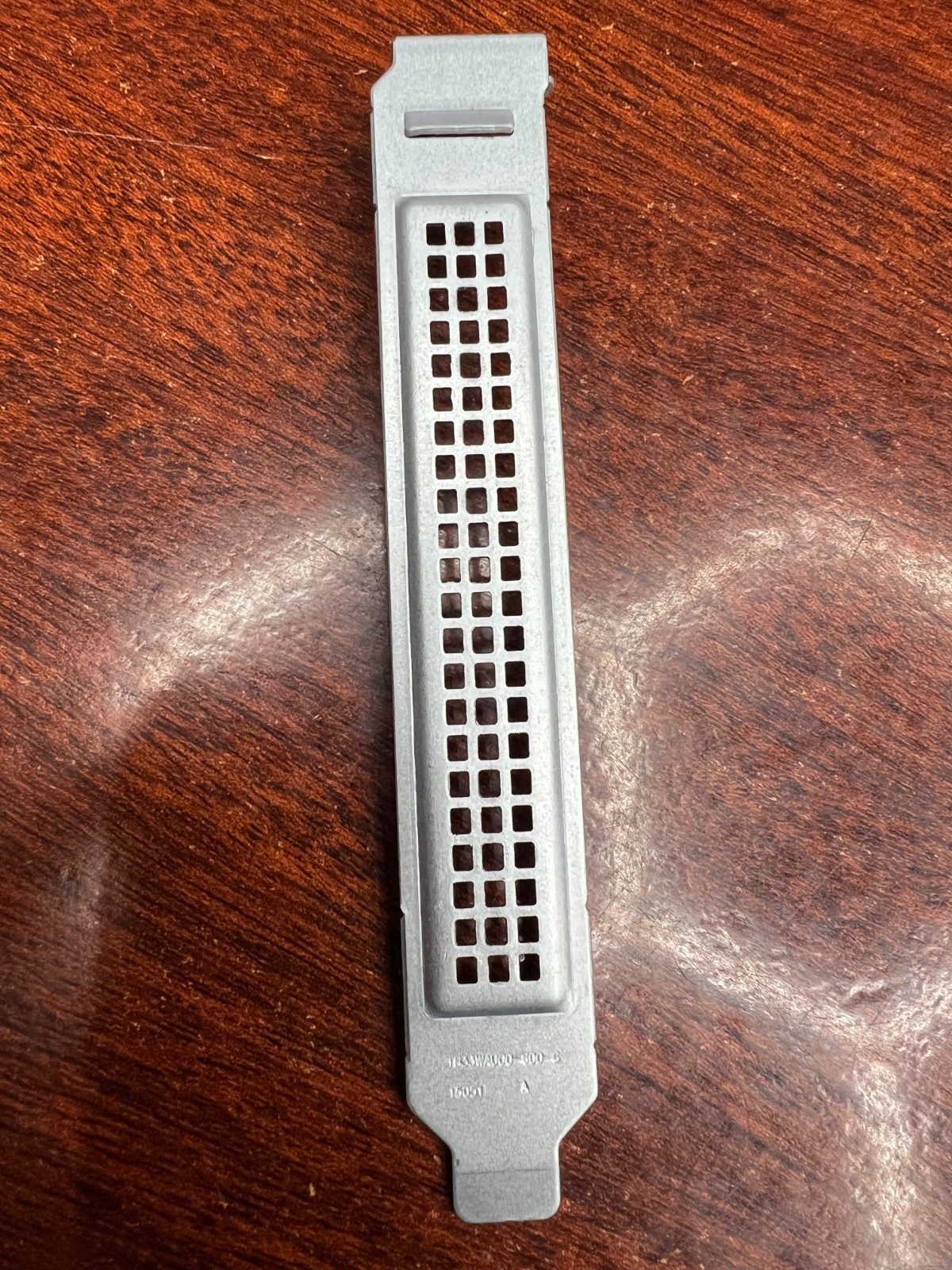 Full Profile Slot Bezel 1B33WAU00-600-G
