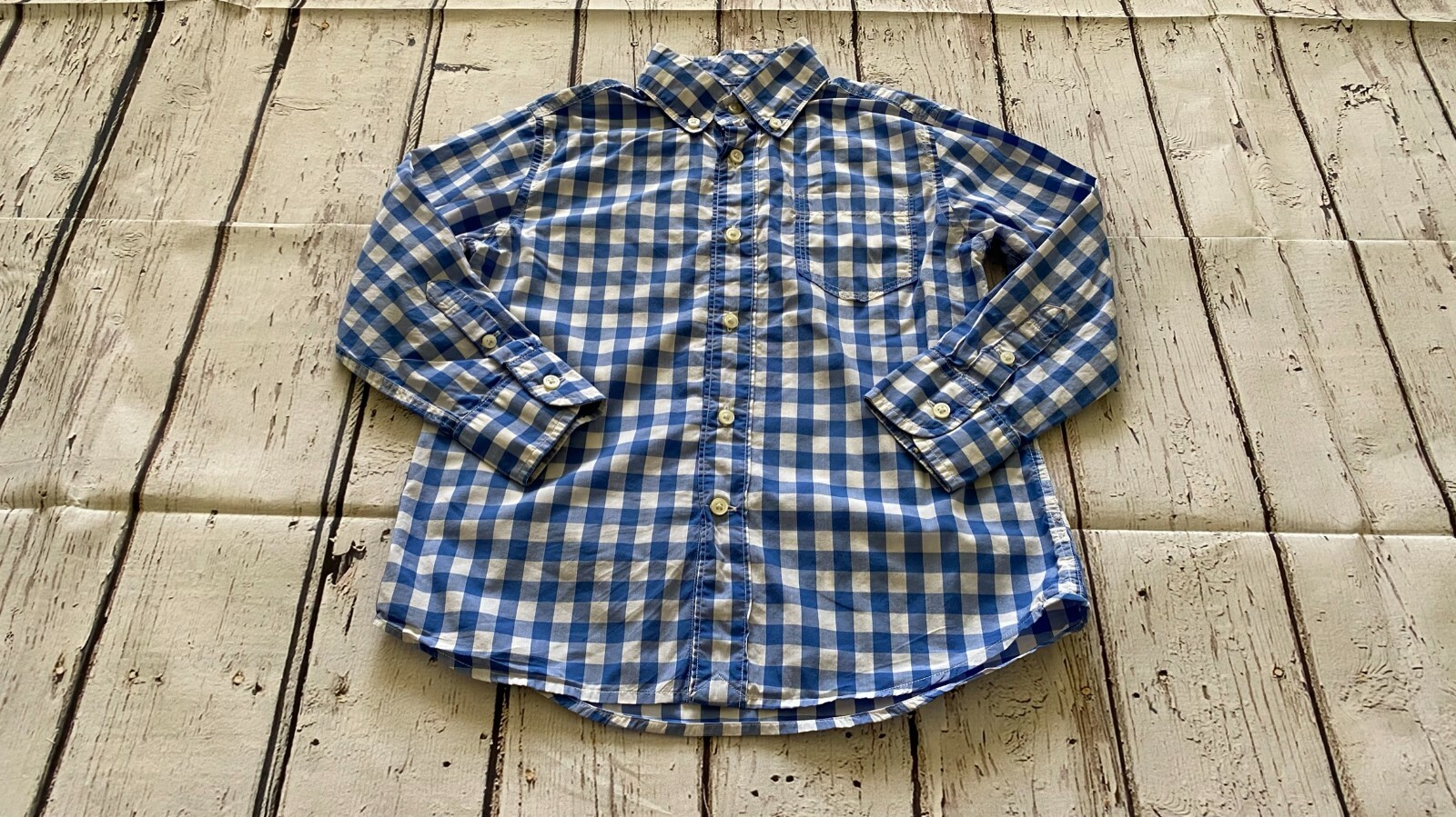 Crewcuts Boy Shirt size 4-5 blue and white