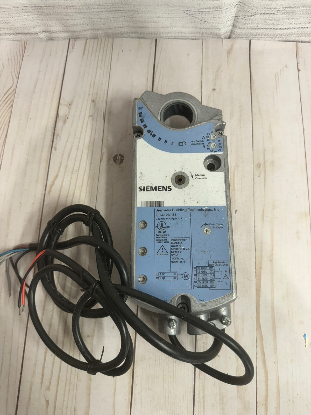 SIEMENS GCA126.1U Damper OpenAir Actuator GCA126.1U - 24v - 2 Position