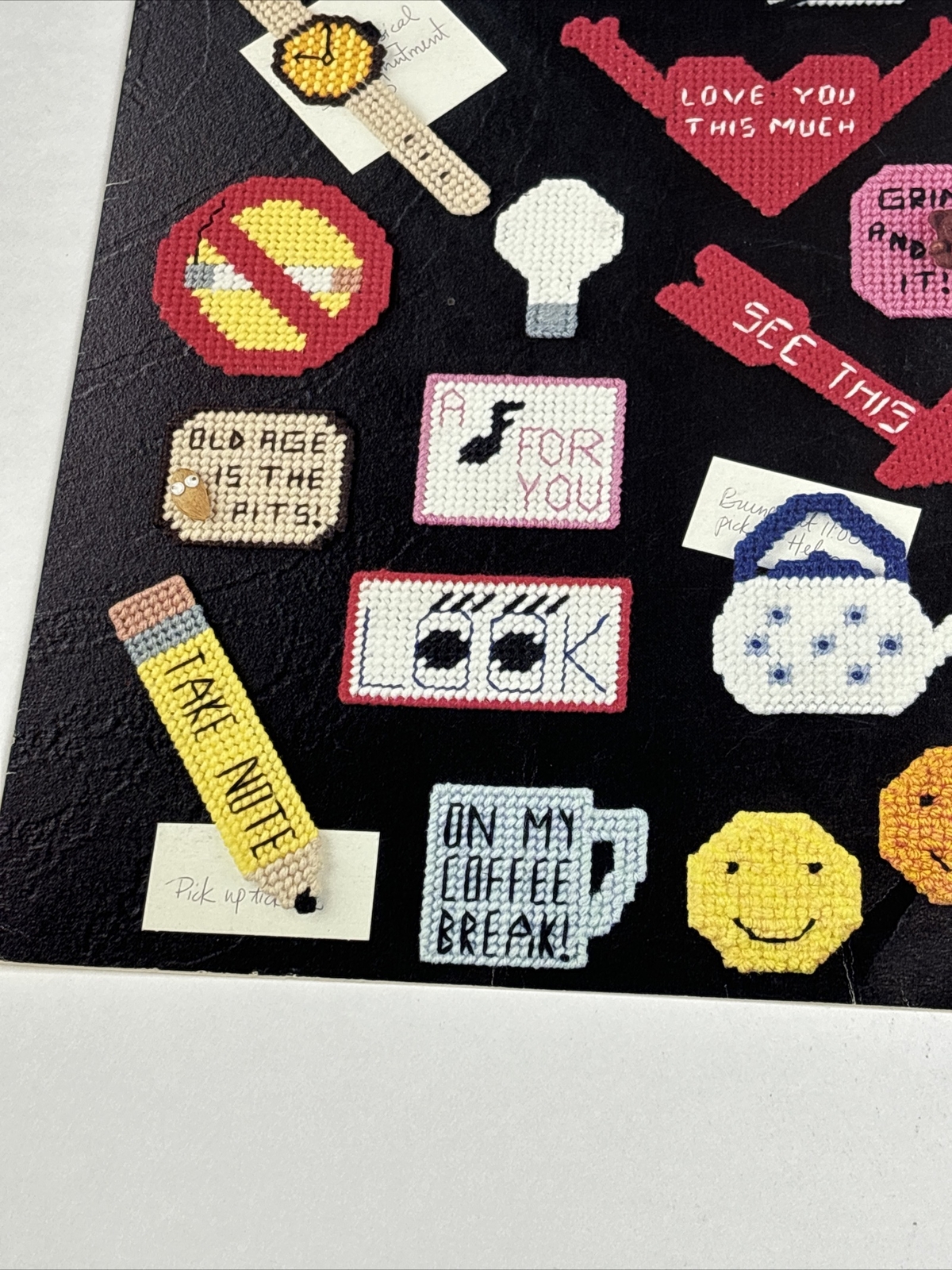 Leisure Arts Noteworthy Magnets Leaflet 1307 Plastic Canvas Pattern