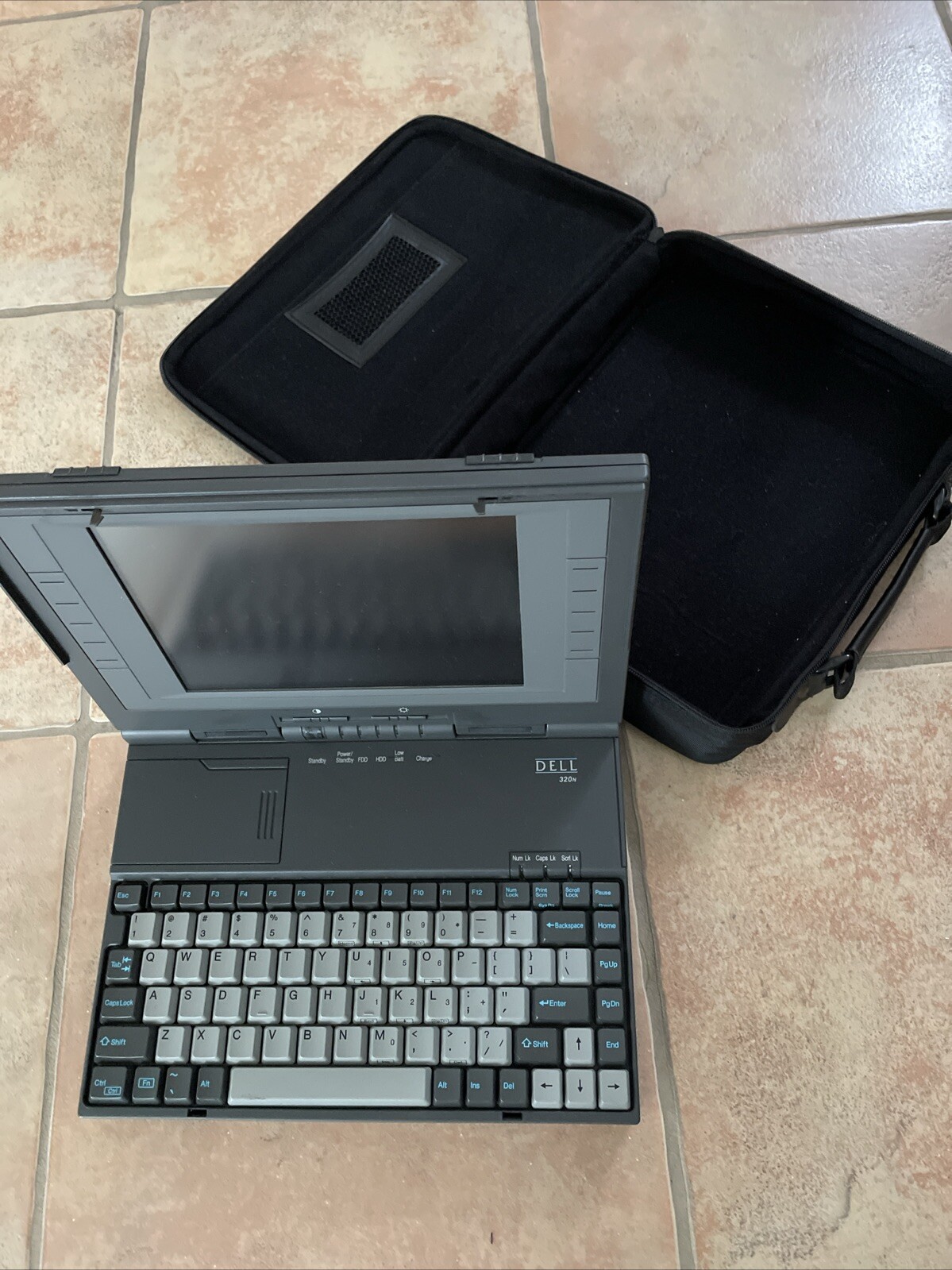 VINTAGE Dell 320N Laptop Intel