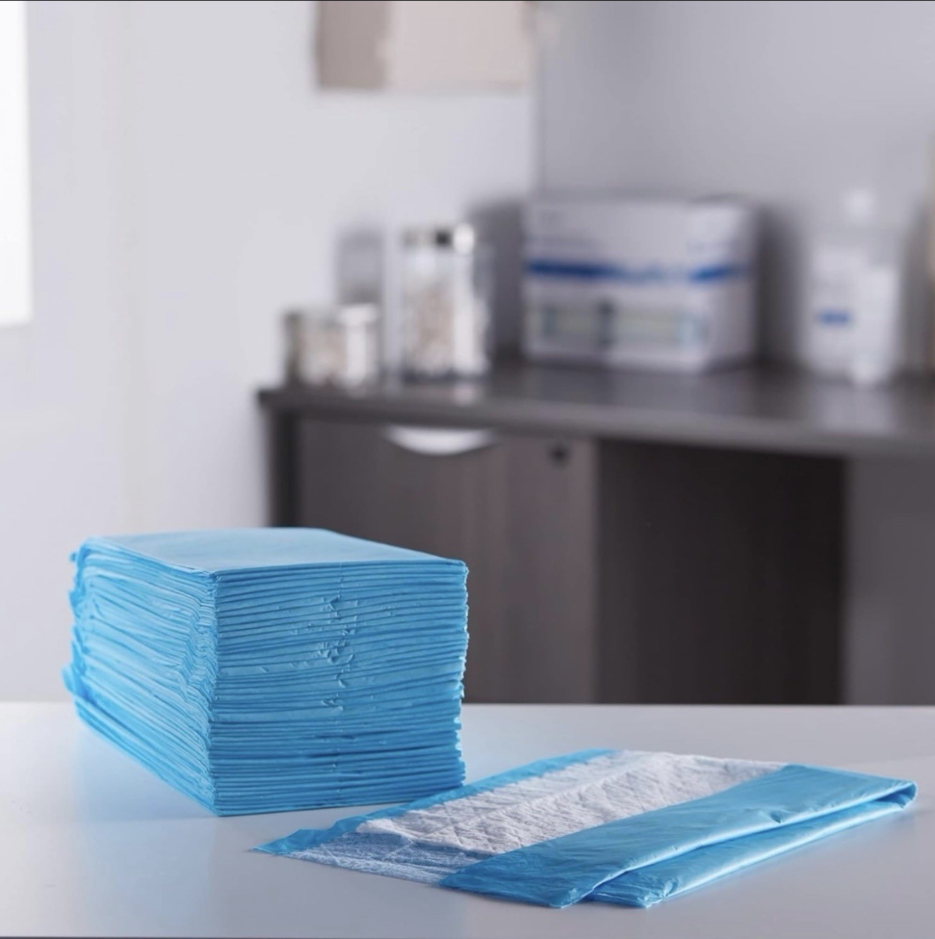 30 x 36 SCP Quilted Disposable Underpads, pack of 3.  Each pck contains 10pcs