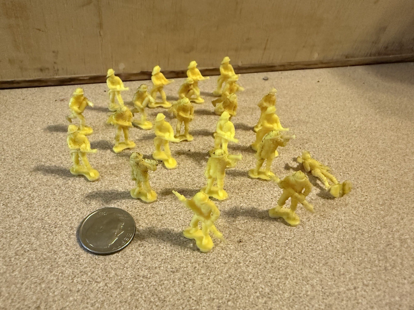 Vintage Model Railroad Fireman Figures Group Of 22 Unpainted