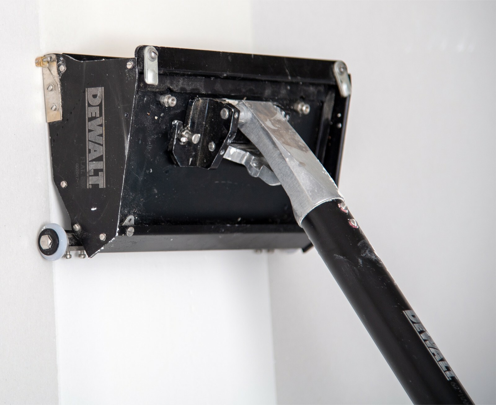 Drywall Taping Tool Flat Box 12" MEGA Automatic | DEWALT | DXTT-2-769