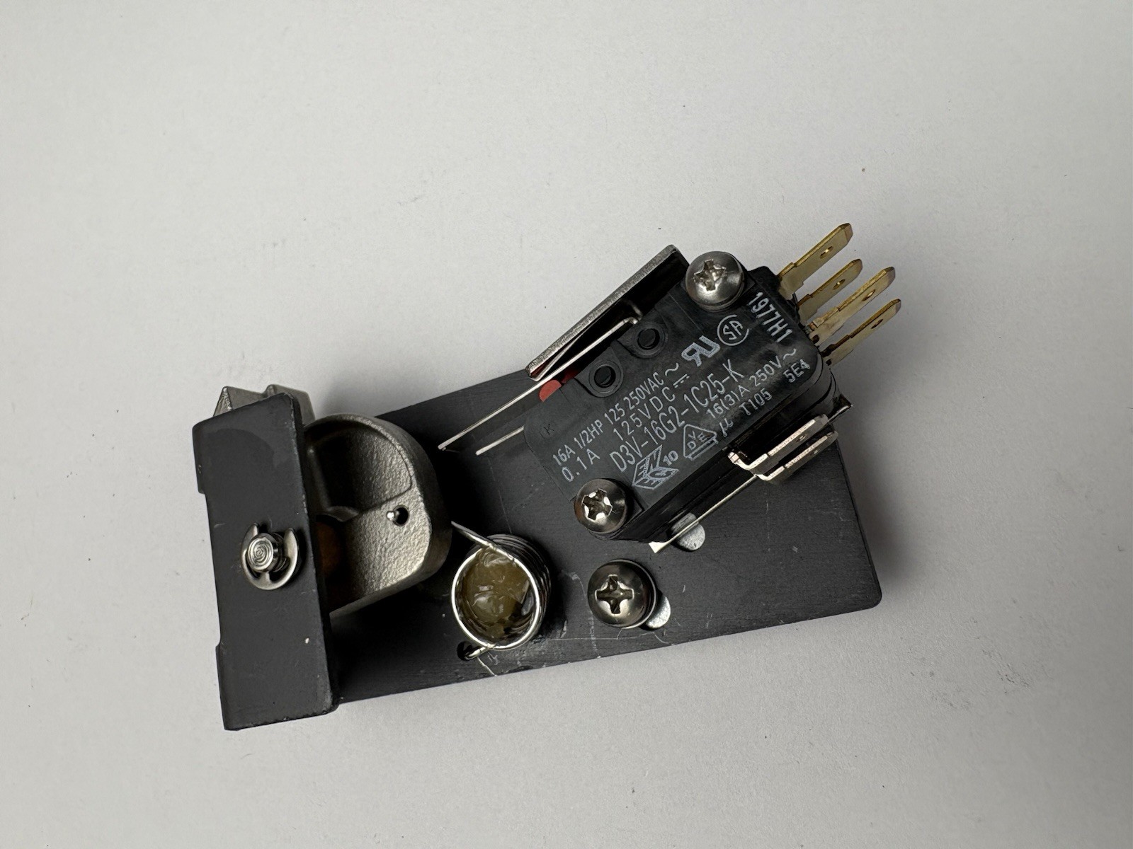 ENC-3050 Turbochef Service Kit, Door Switch Assembly.. Free Shipping