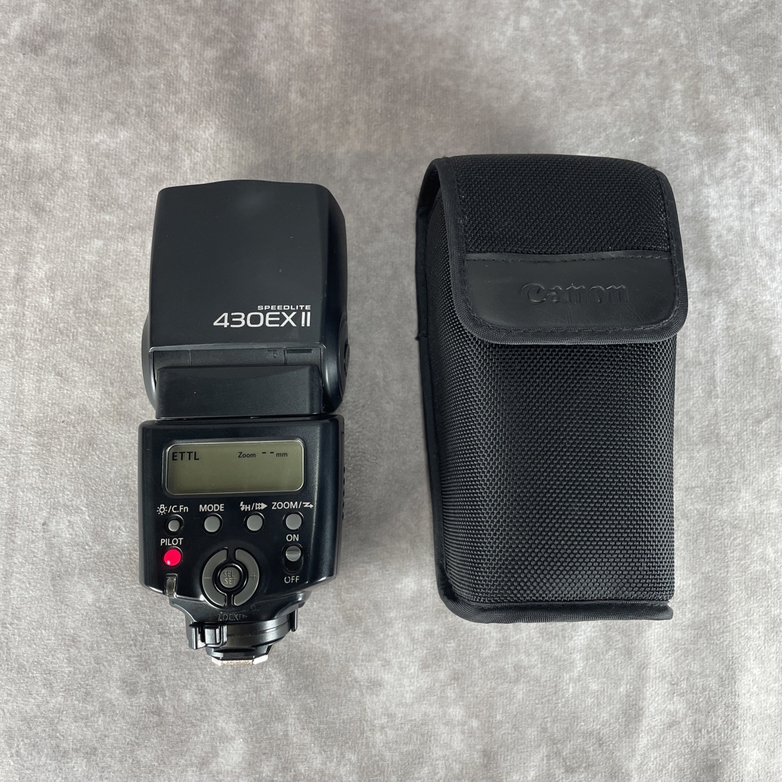 Canon Speedlite 430EX II Shoe Mount Flash for Canon W/ Protective Case