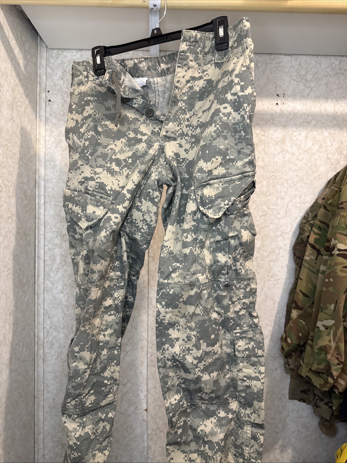 US ARMY ACU PANTS SIZE SMALL - X- SHORT