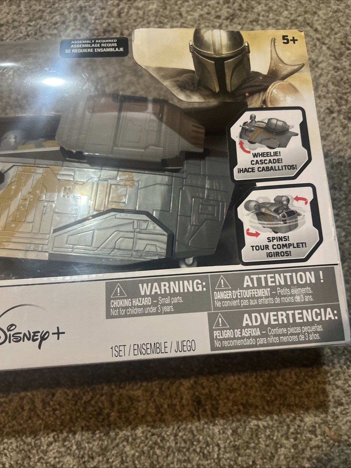 Star Wars The Mandalorian The Razor Crest Disney Remote Control Transport NEW!