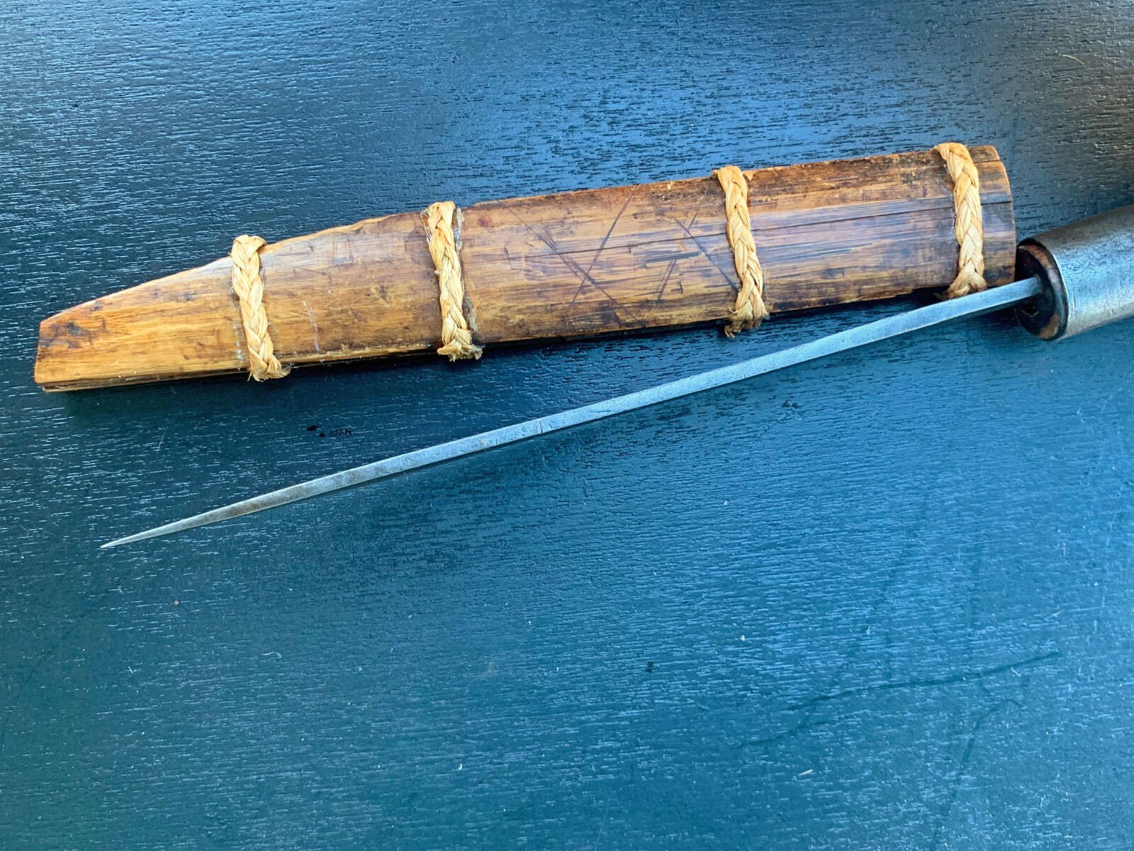LONG THAI KNIFE FROM THE 60S FOR ASIAN COLLECTION