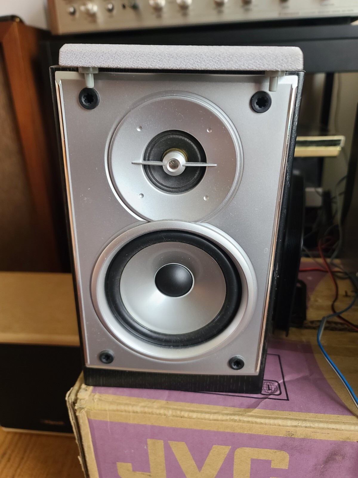 JVC FS-S77B DVD/CD Changer