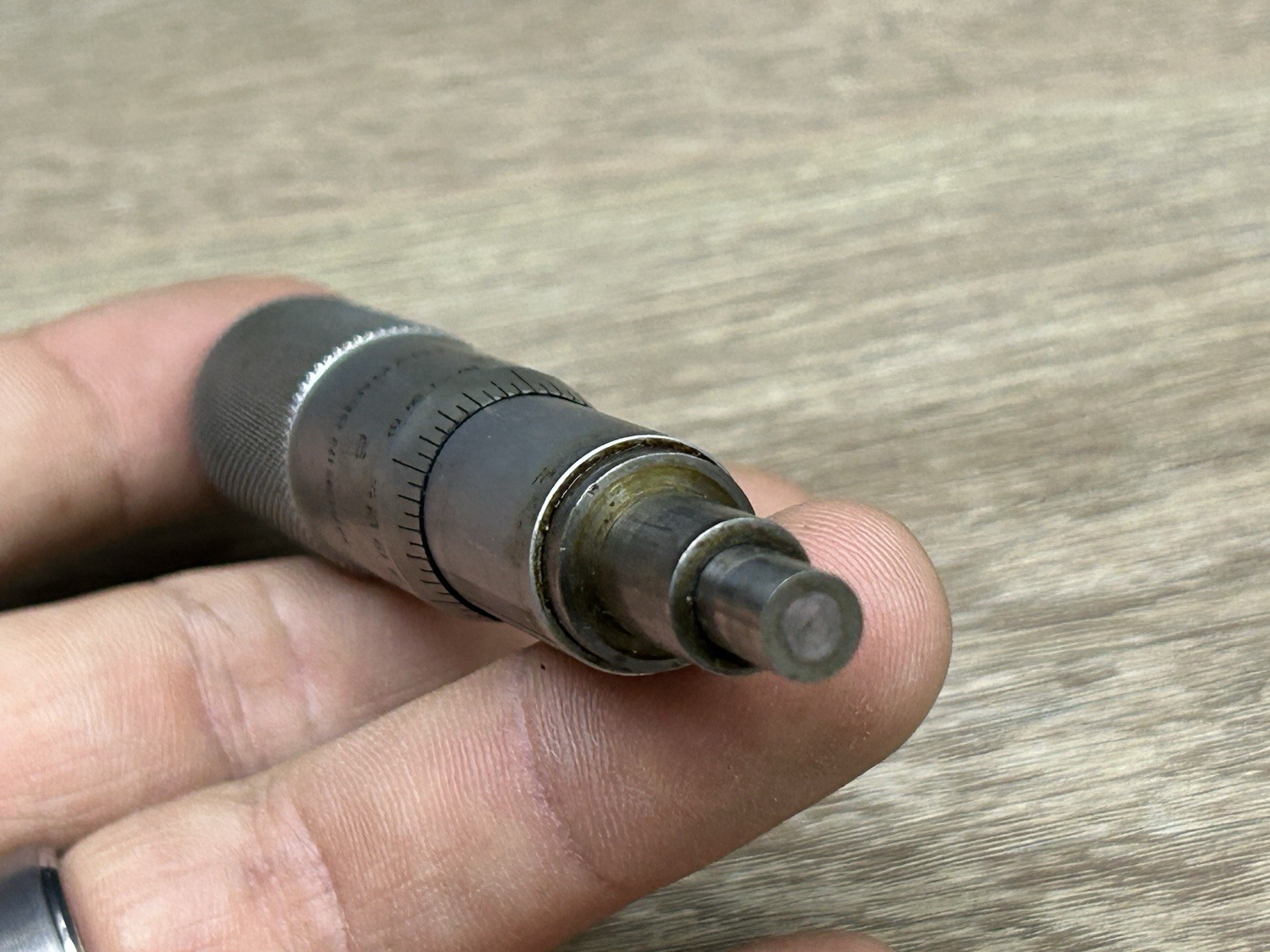 OPTOMETRIX Germany Precision Micrometer