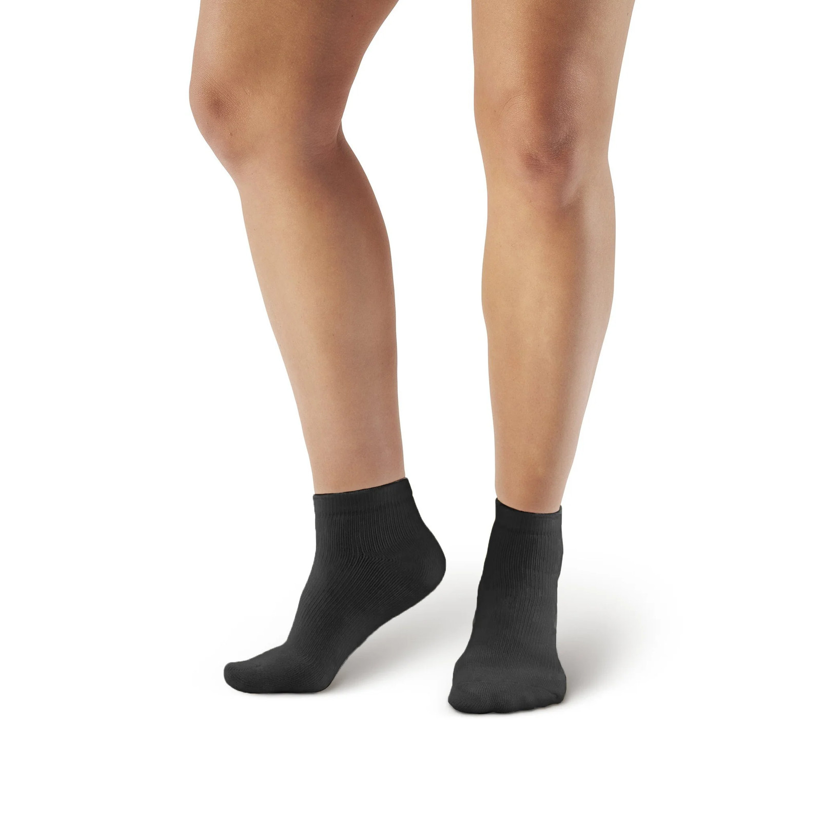 Ames Walker 141A Coolmax Ankle Socks 8-15 mmHg