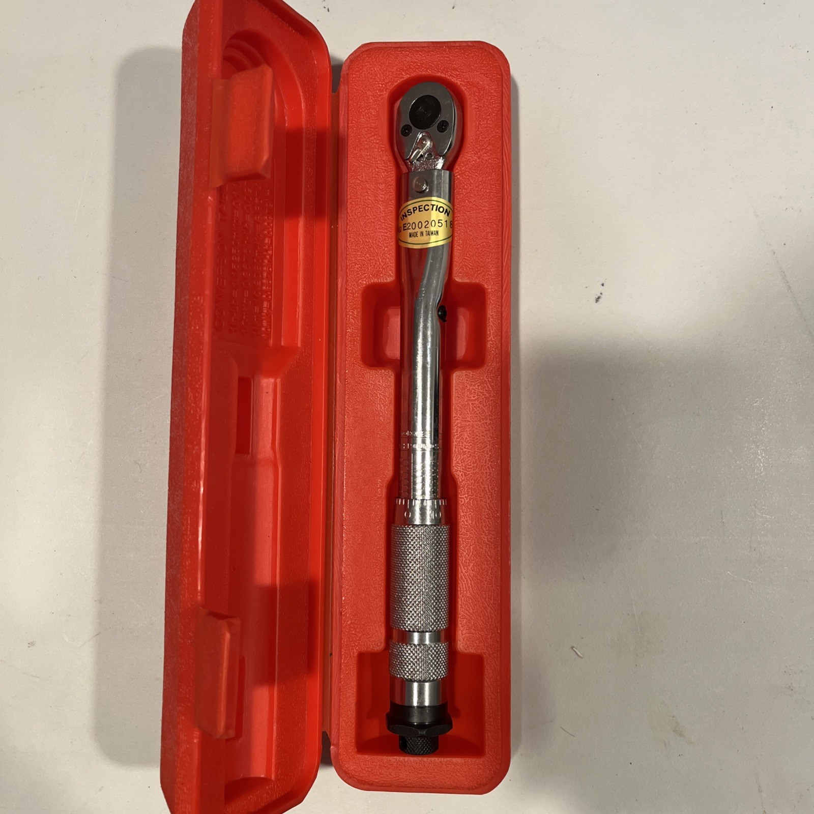 New Pittsburgh Professional 1/4”Drive Clicker Torque Wrench Item 02696