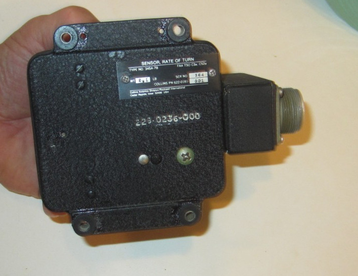 RATE OF TURN SENSOR P/N 622-0181-001 TYPE 345A-7B