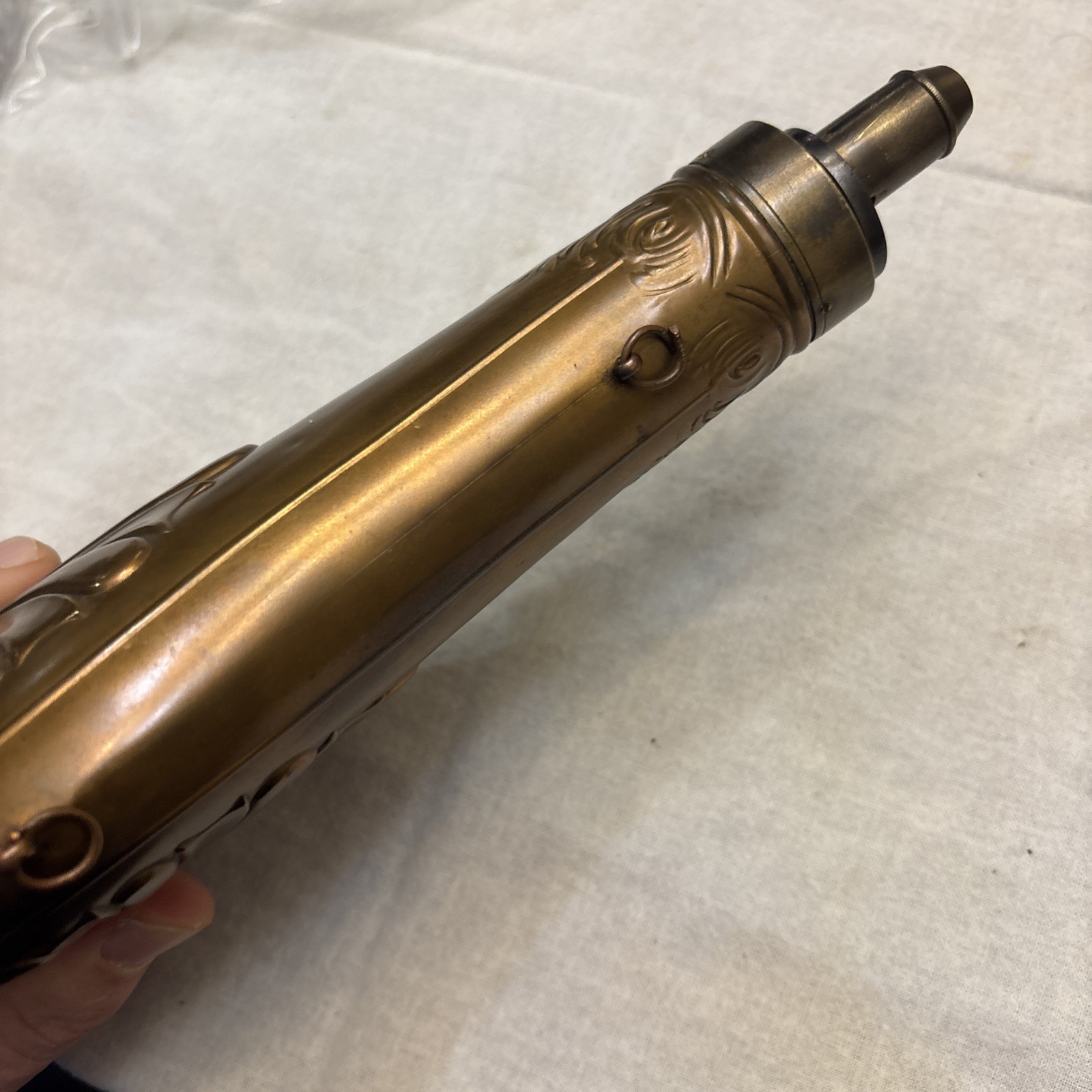 Antique Copper & Brass Black Powder Flask – Floral Shell Embossed