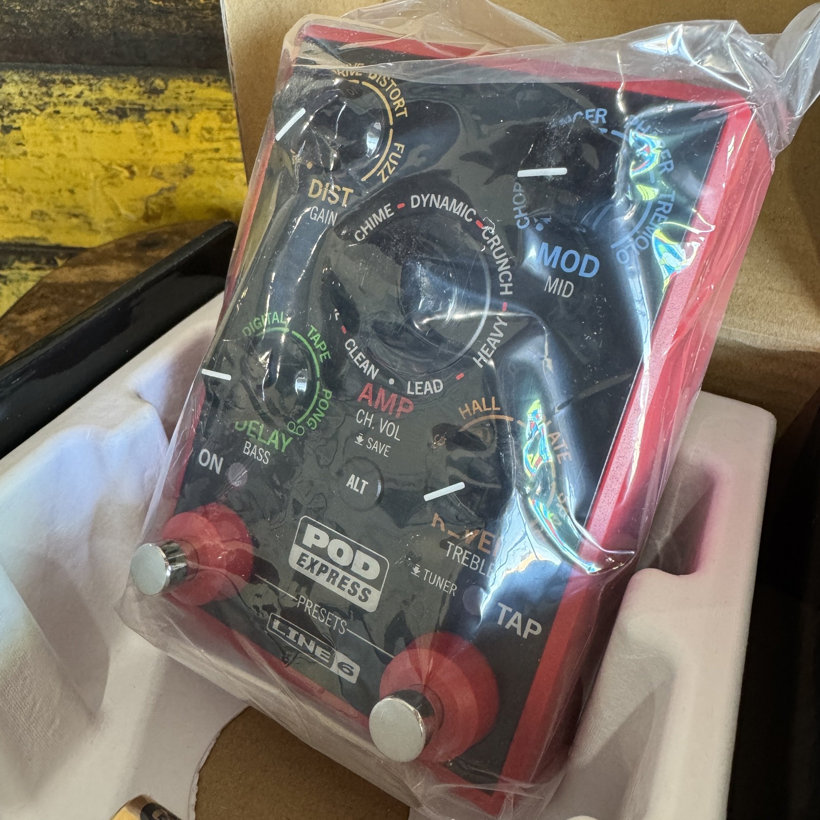 Line 6 Pod Express Ultra Compact Amp & Effects Processor