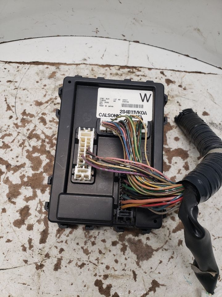 2010-2014 Nissan Rogue Body Control Module BCM VIN J 1st Digit Thru OEM 1397169