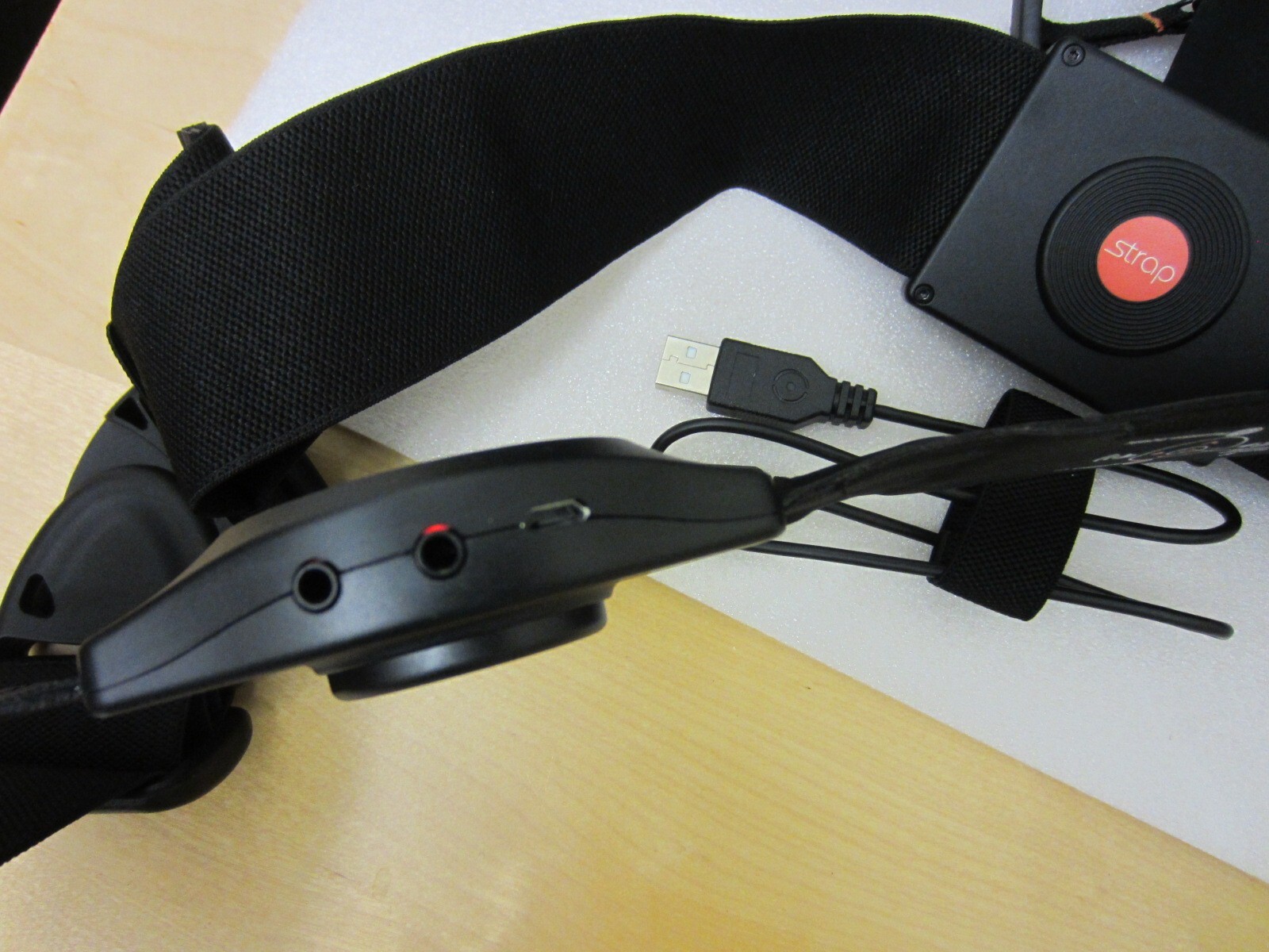 Woojer STRAP - Original 2017 Launch Model, Black, Haptic Vibration