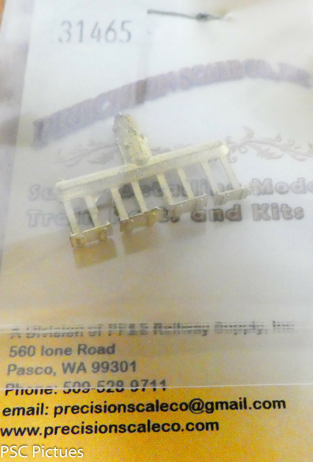 Precision Scale HO #31465 Steps, for: Intermediate C-16 Tender (Brass)