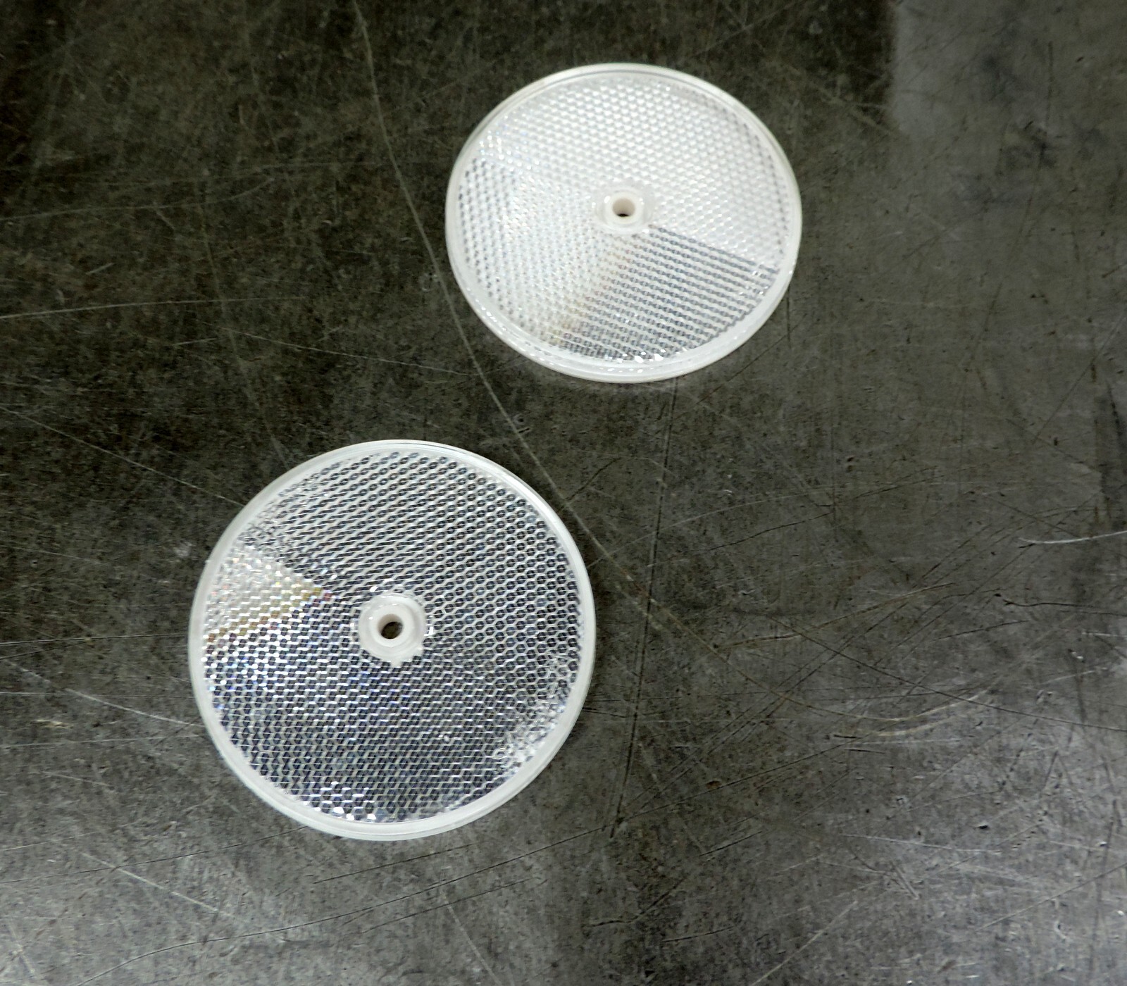 Pepperl+ Fuchs FE-RR1 Reflector 3" Diameter Lot of Two (2)