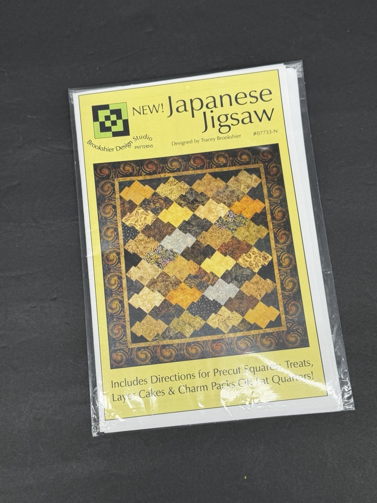 Japanese Jigsaw Quilt Pattern  by Tracey Brookshier #07733-N - 2005