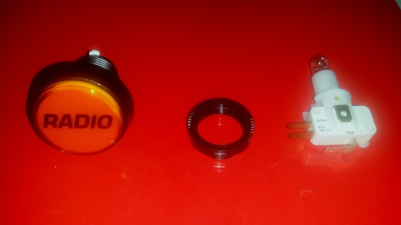 CRUIS'N WORLD NEW OLD STOCK RADIO BUTTON