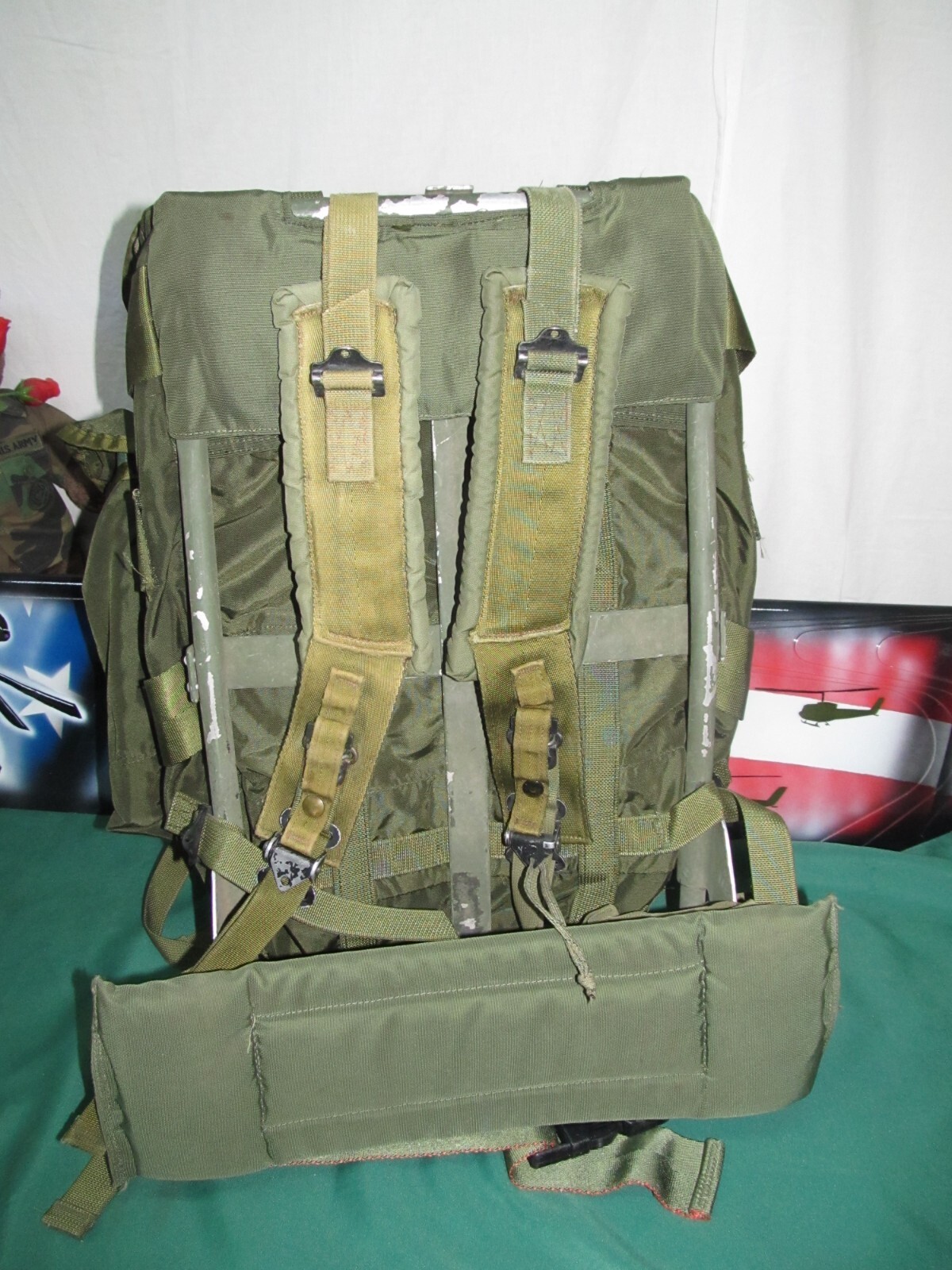 Military Issue Medium Alice Pack with Frame Strap Kidney Pad Wet Weather Bag VG