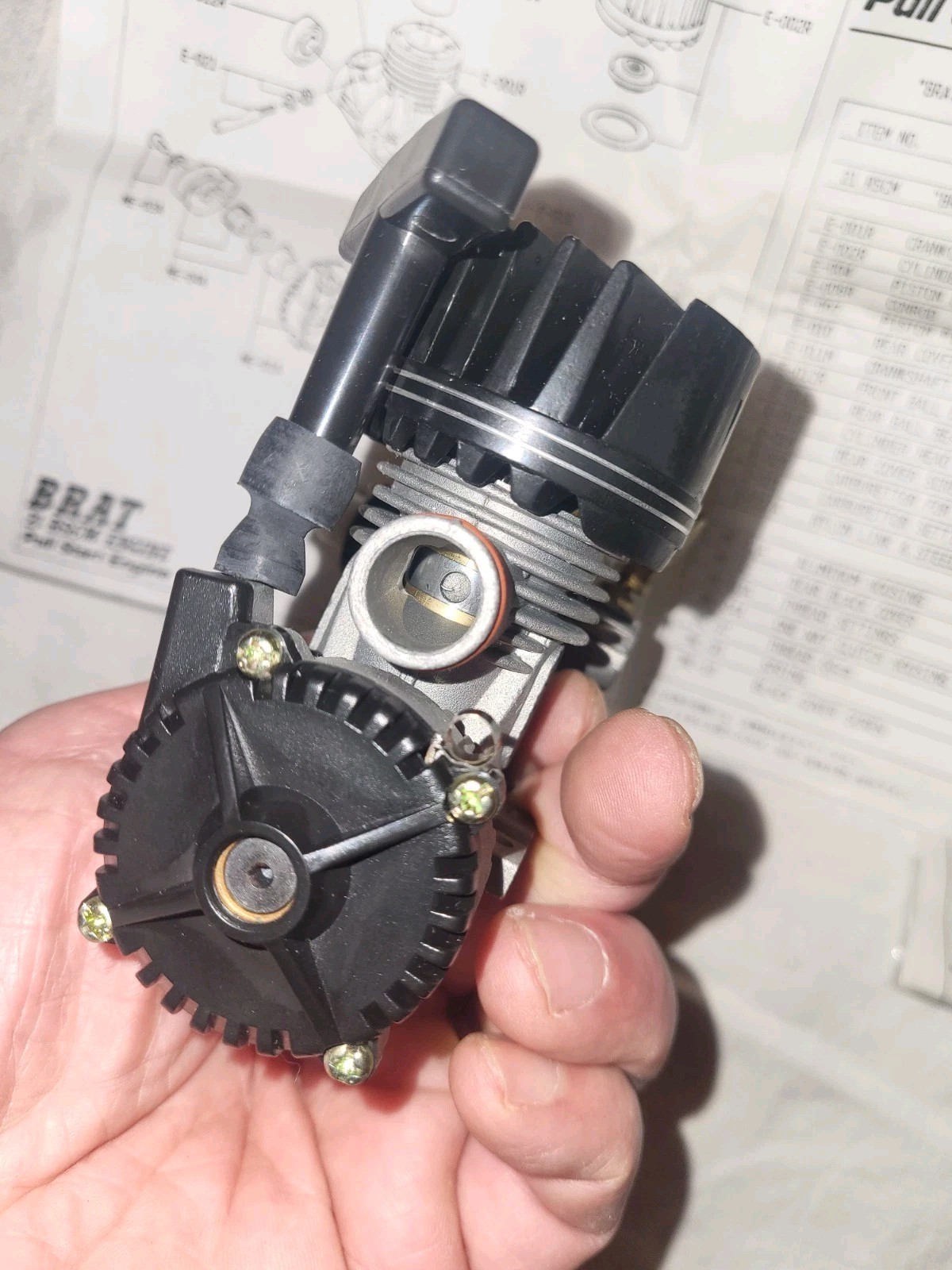 New Brat 21 RSCM Pull Start Engine Car engine. Vintage Model Engine.