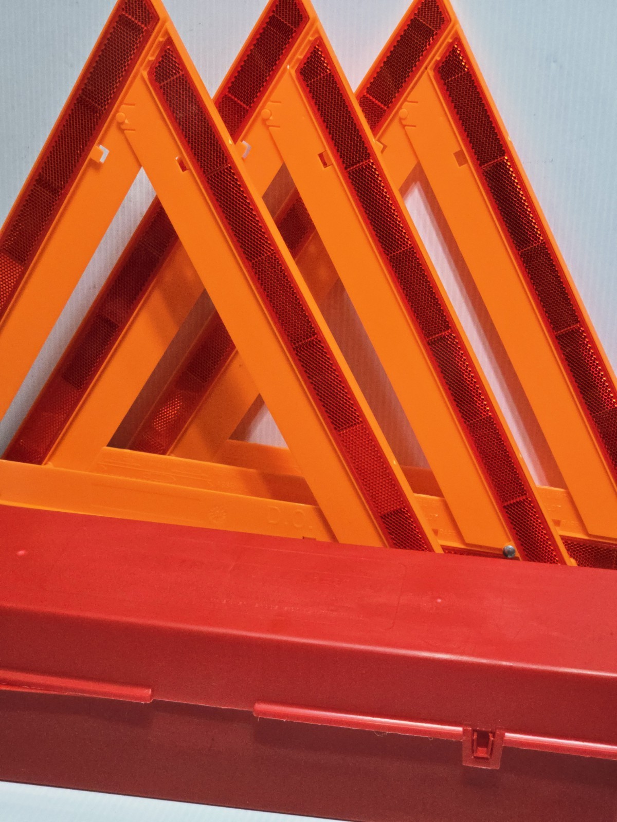 Triple Emergency Warning Triangle Reflector Road Roadside Sign Safety