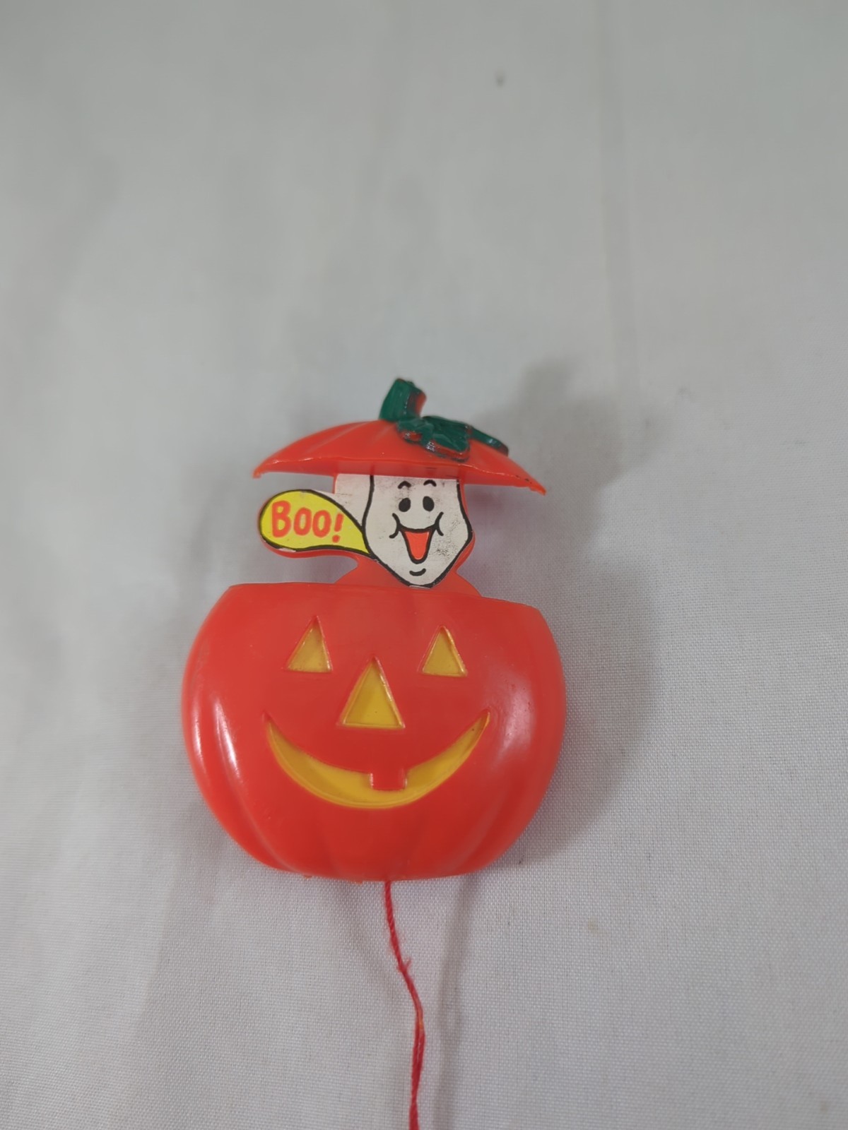 Vintage Halloween Pumpkin Ghost Fun World Pin Pull String Pop Up 1980s Spooky