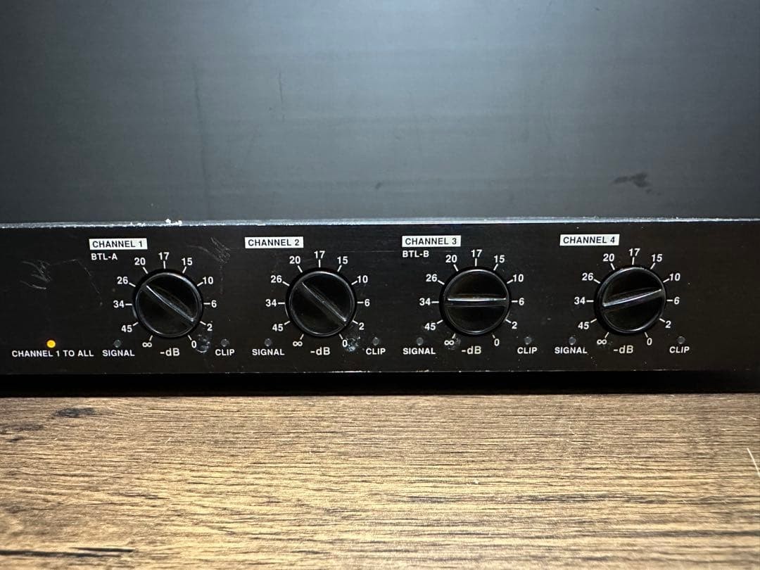 Bose 1200VI 4 Channel Power Amplifier Volume Adjustment Knobs