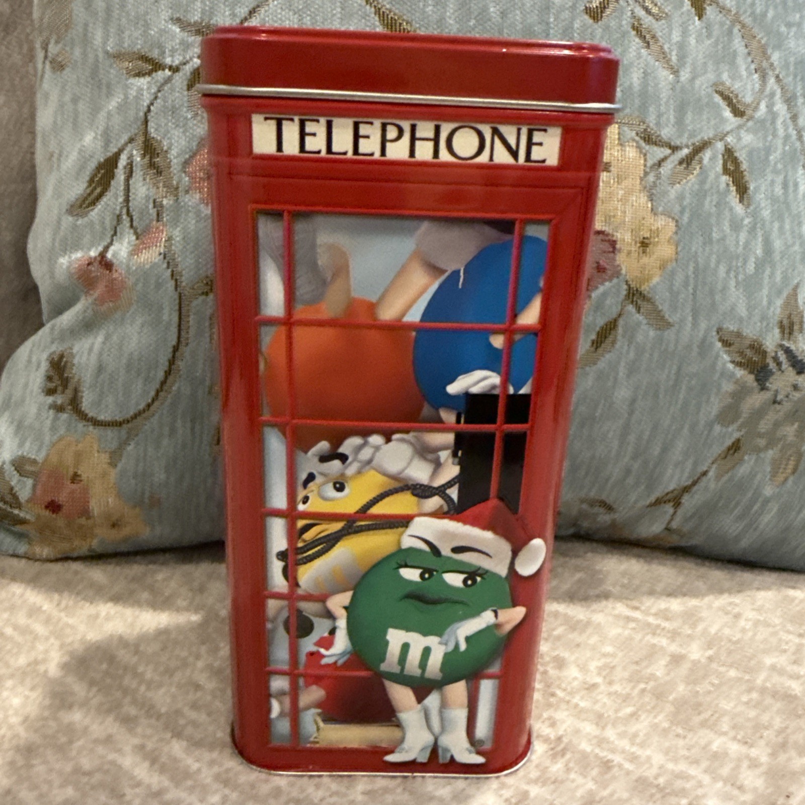 M&M’s Telephone Booth Candy Tin M & M 2002 Christmas Village Phone 7.5”x3”x3”