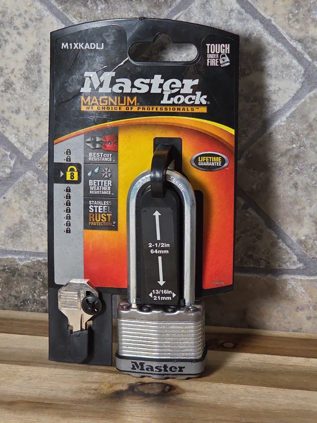Master Lock & Do It Brand Locks - Magnum, Padlocks, Combination, Travel, Lockers