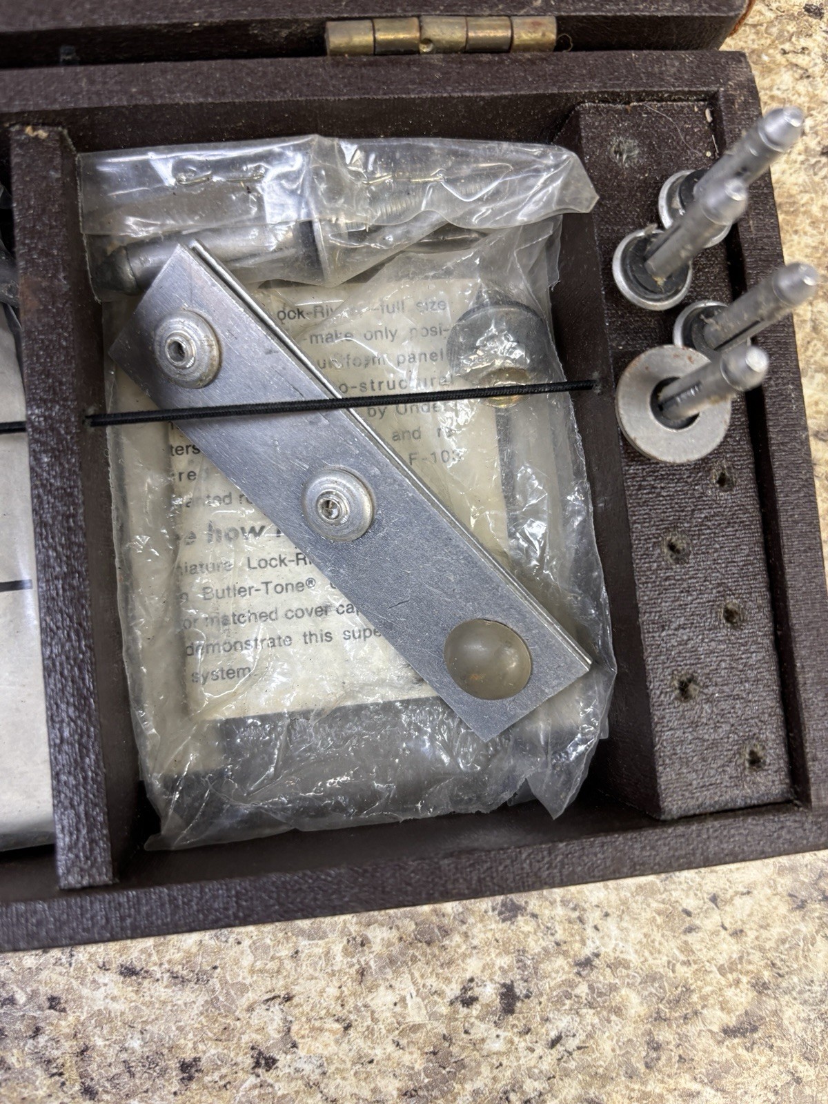 Olympic Fastening Systems ratchet, riveter, various rivets, tool kit.