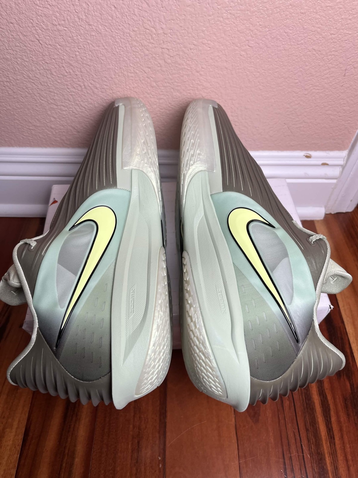 Nike Air Zoom GT Cut 3 Turbo Size 17 Basketball Shoes Honeydew Volt HV9918-300