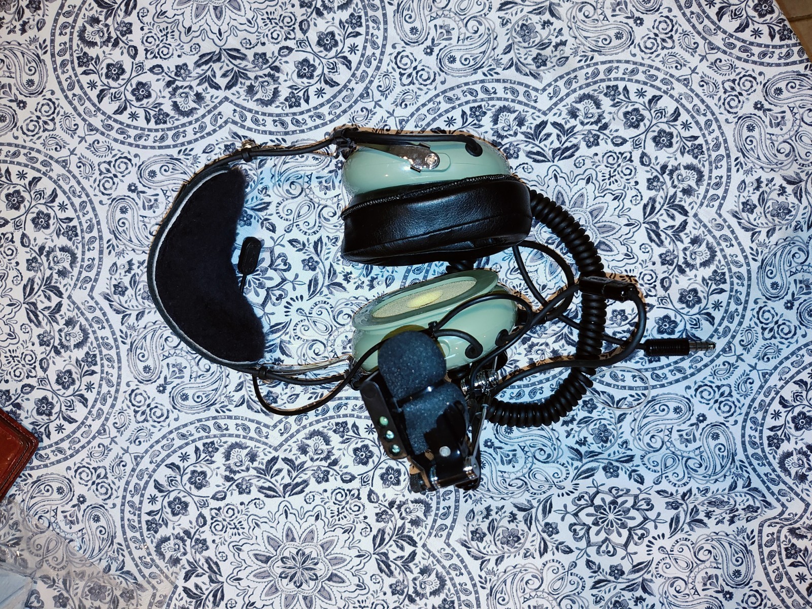 David Clark Model H10-40 Aviation Headset w/ M4 Microphone Untested