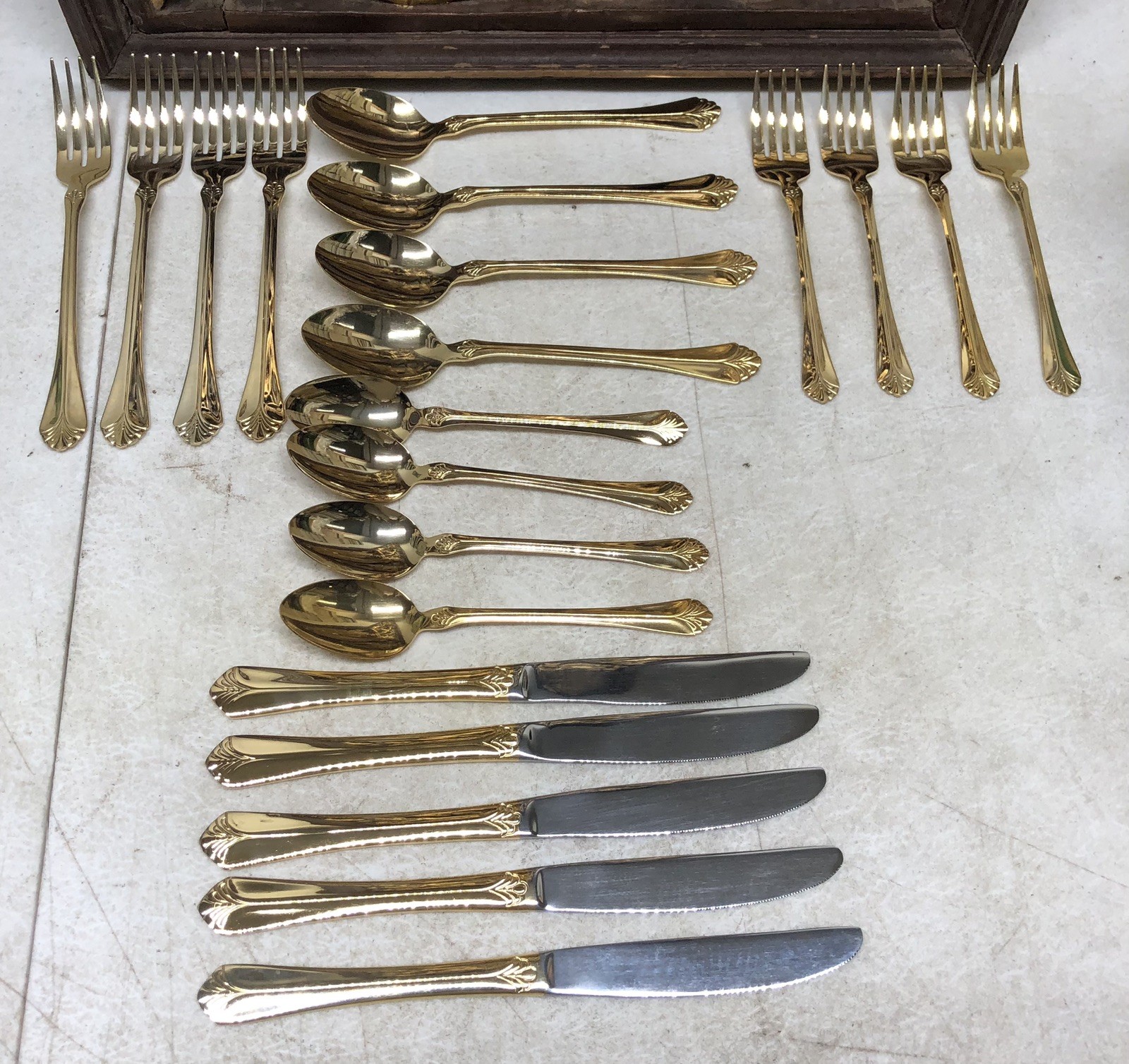 Goldplated SANTA CRUZ 20 Piece Set for 4 by International Silver Co Stainless
