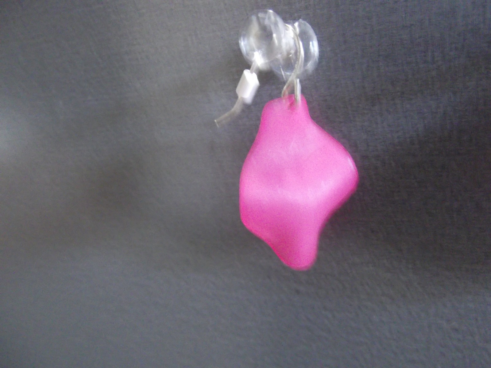 1 Pair Old Dangle Pink Rose Leaf Looking Plastic 1"in Earrings