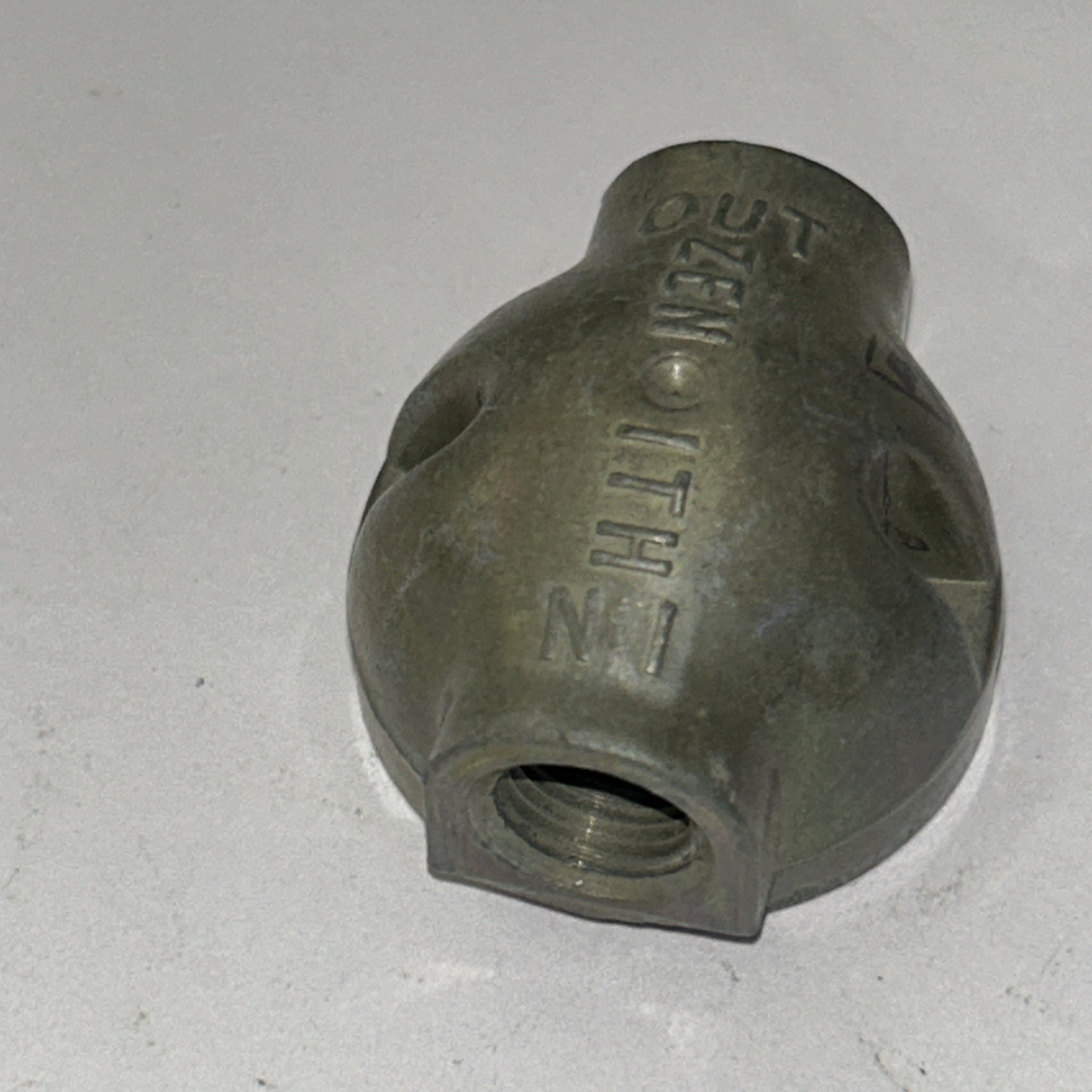 597128-B Filter Base