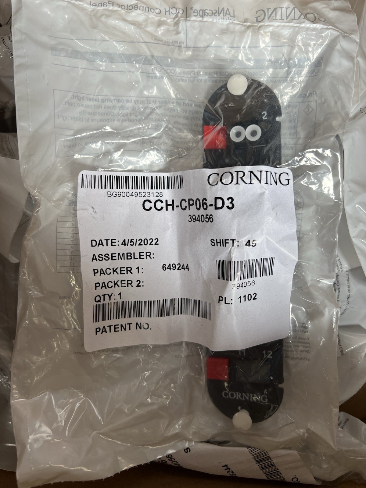 Corning CCH-CP06-D3 LC Adapter Duplex 6 Fiber Closet Connector Housing Panel