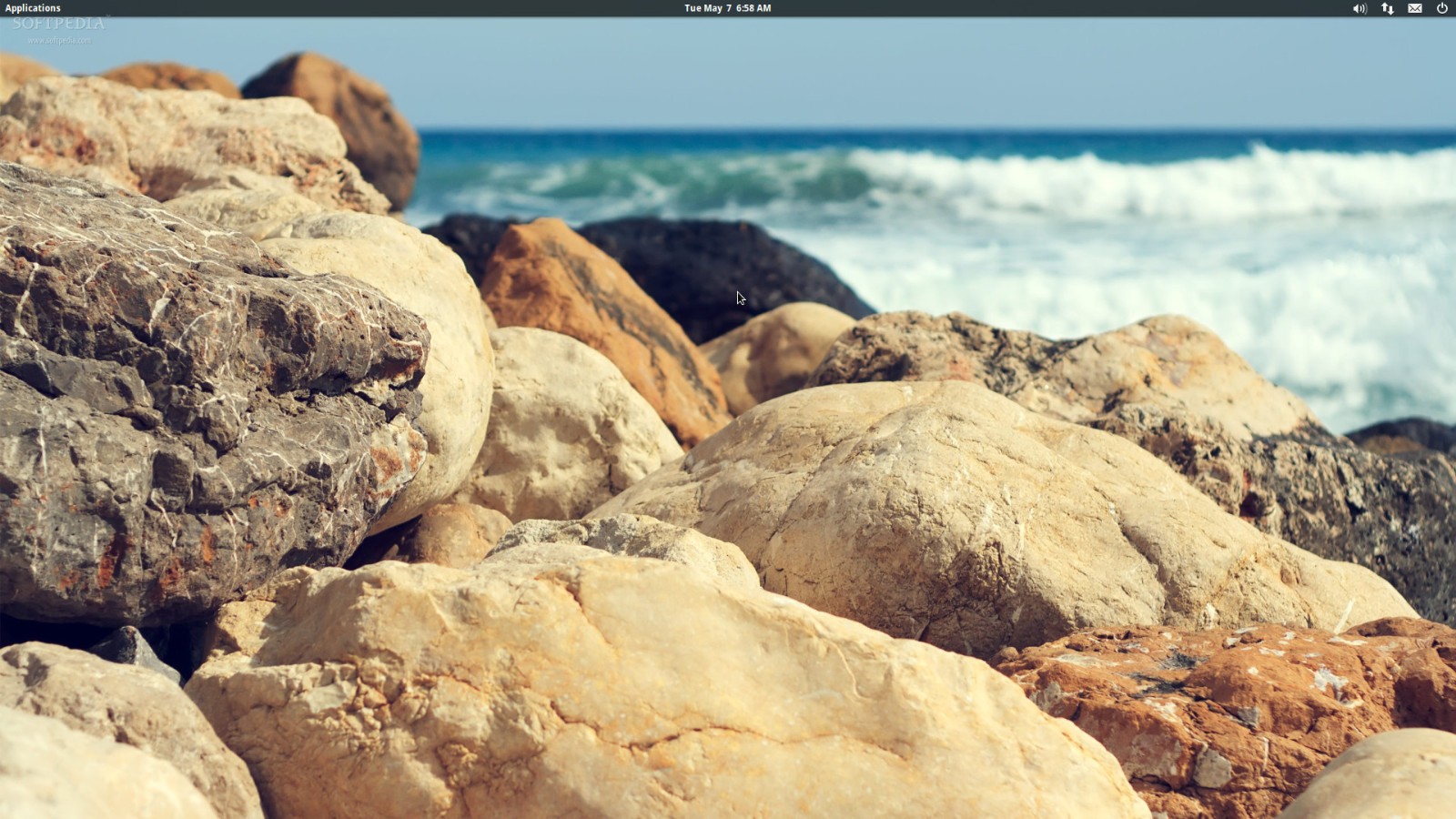 Elementary OS 8.1 Bootable DVD Live Install Drive Mac Style Linux (64 bit)