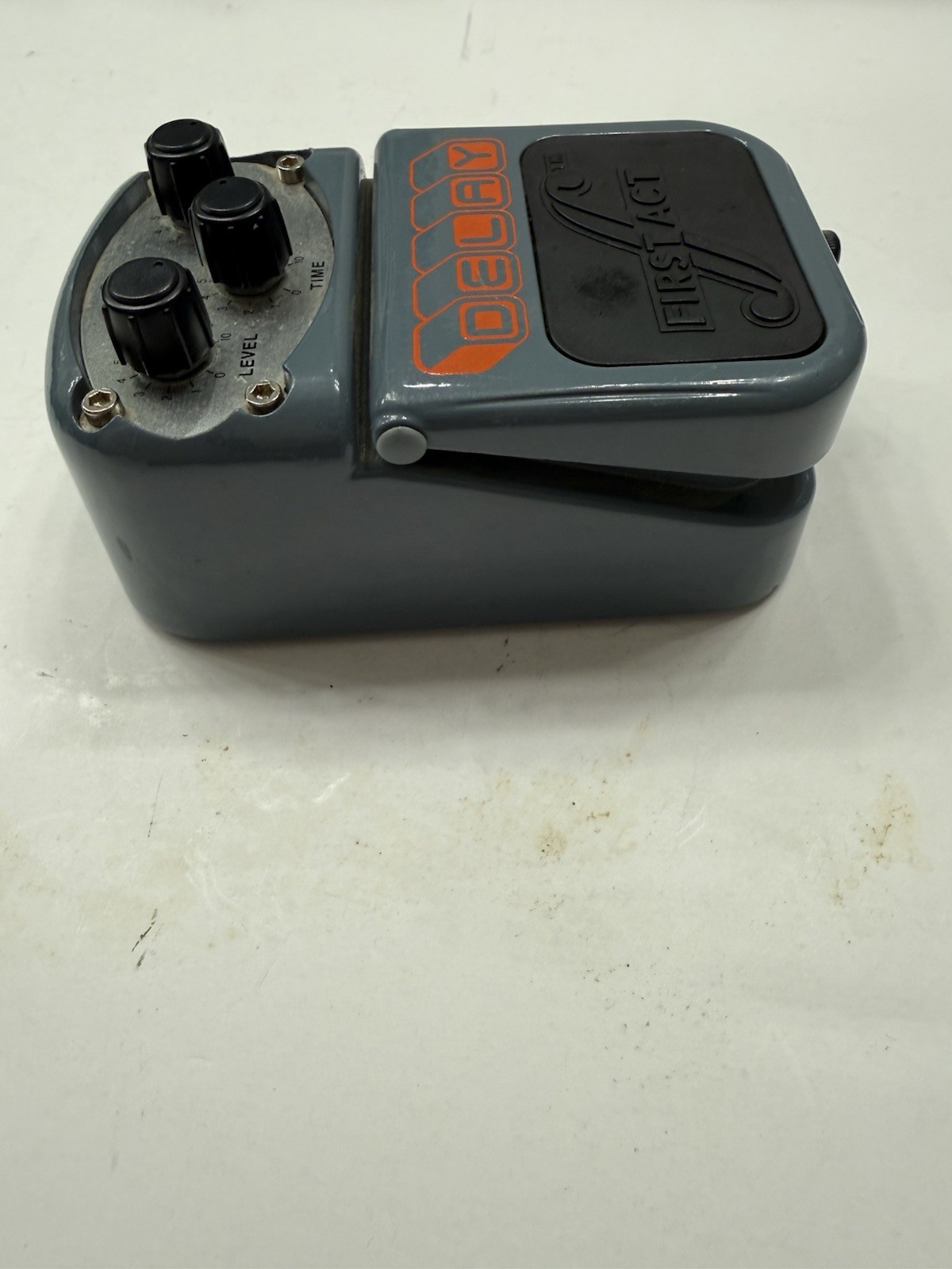 First Act MX530 Analog Delay Rare Vintage Guitar Effect Pedal