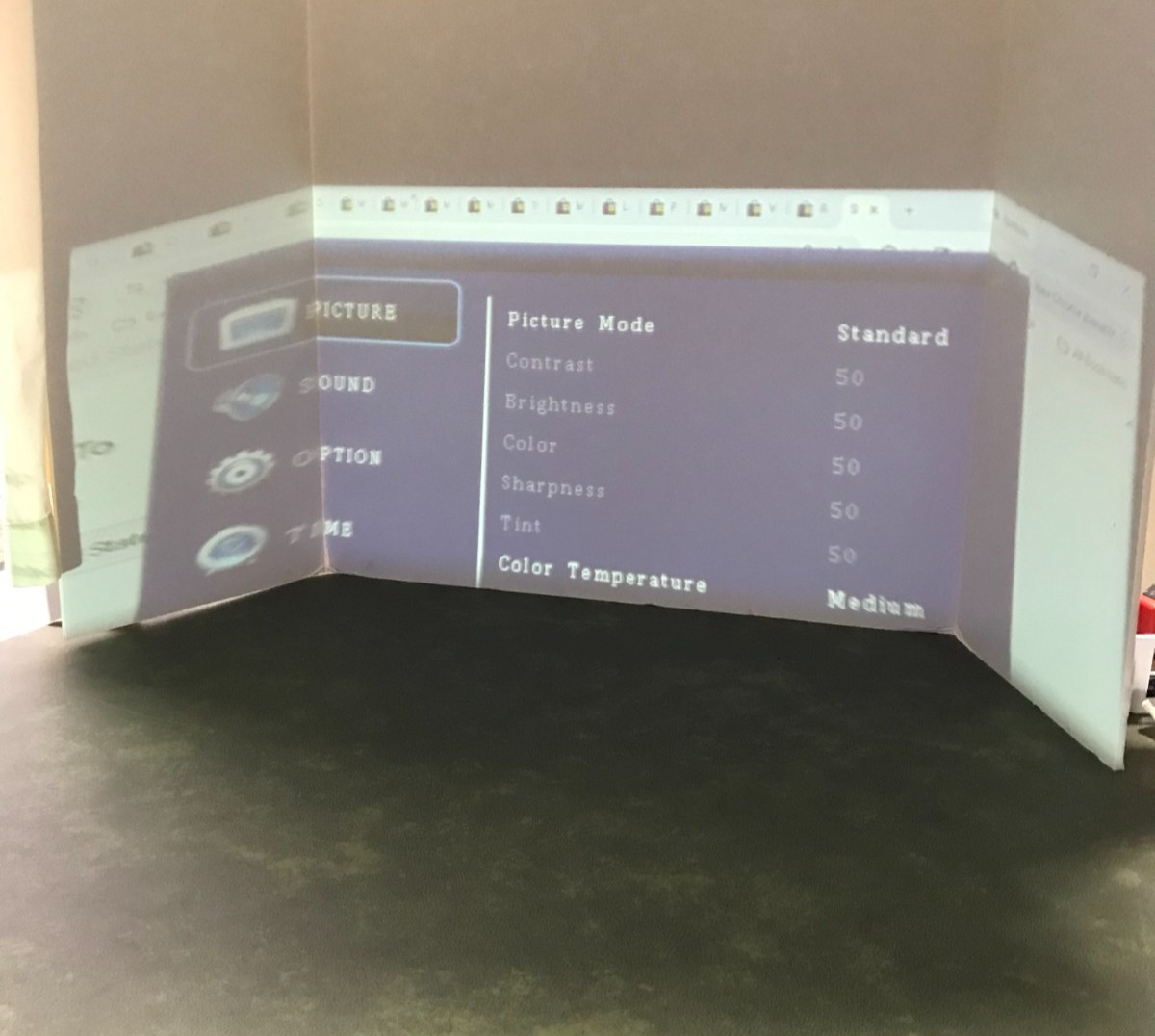 Crosstour P600 Video Projector Works!