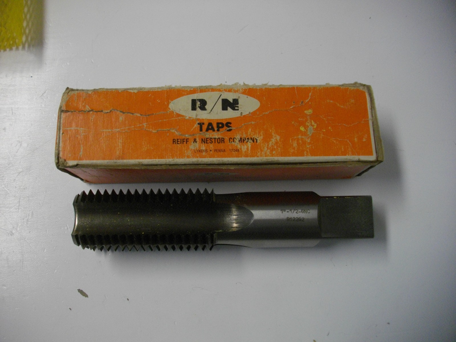 Reiff & Nestor R&N HSGH-4 1-1/2-6NC 4 Flute Bottom Tap 812262