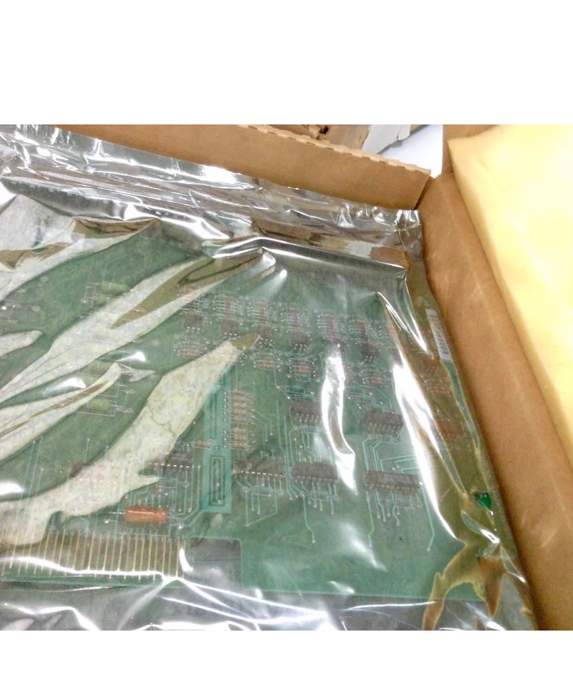 GE FANUC  IC600BF804K AC/DC INPUT Module With Manuals series 6 Free Shipping